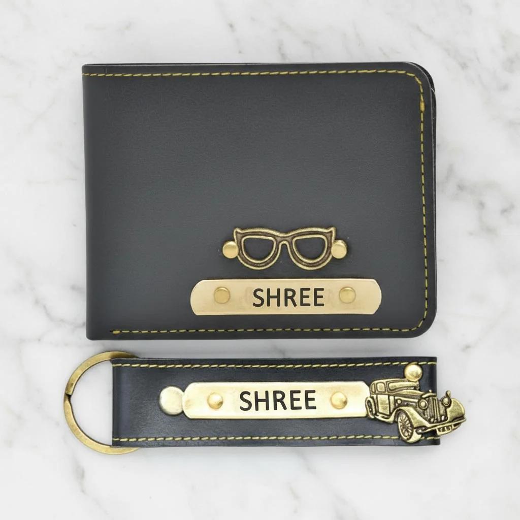 Stylish Mens Wallet with Personalized Name Tag