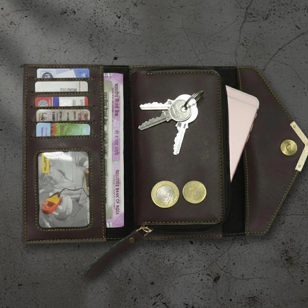 Zpics Personalized Elegant Women’s Clutch with Custom Name Tag