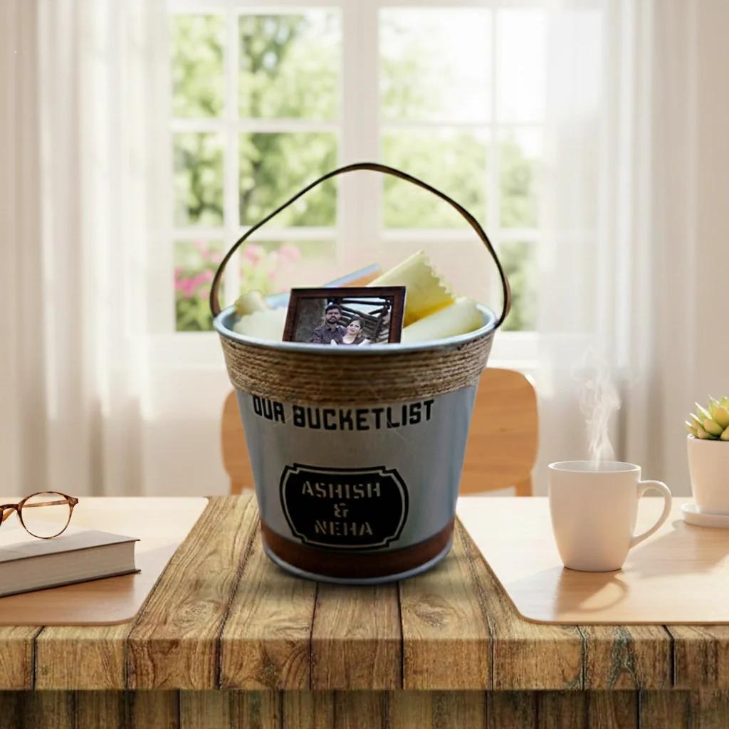 VPH Gift Store Vintage Bucket Gift with Polaroids and Leather Jute Decoration