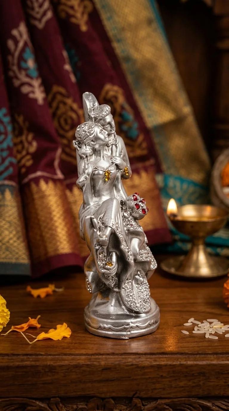 Value Gifts Elegant Premium Silver Lovers Figurine for Home Decoration and Gift