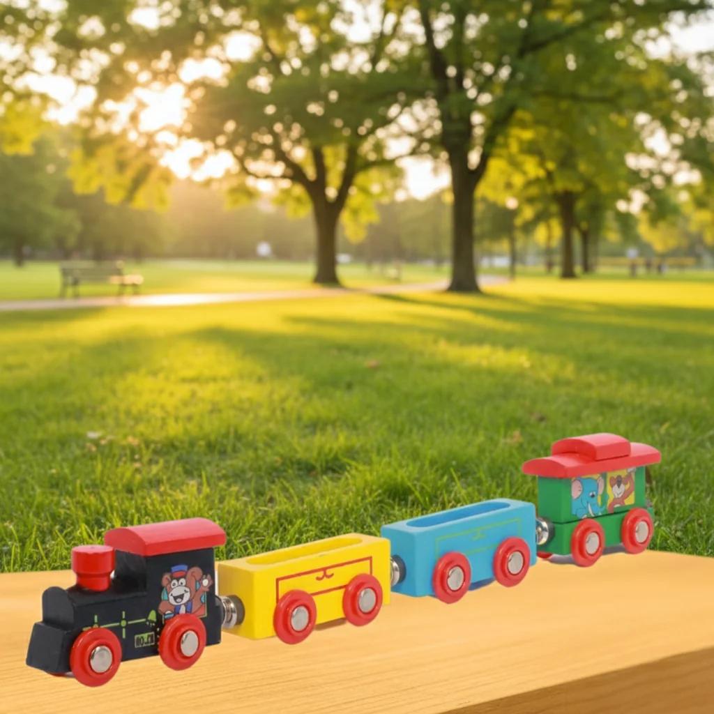 VPH Gift Store Wooden Magnetic Train Set Kondapalli Handcrafted with Engine and 3 Boggies