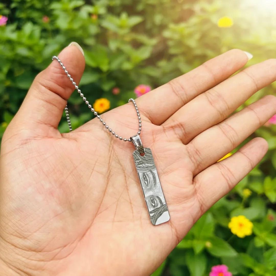 Zpics Personalised Eye Pendant Necklace