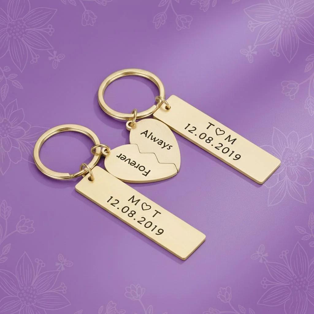 Zpics Key Ring & Heart Shaped 2 Piece Keychain Gift for Couples
