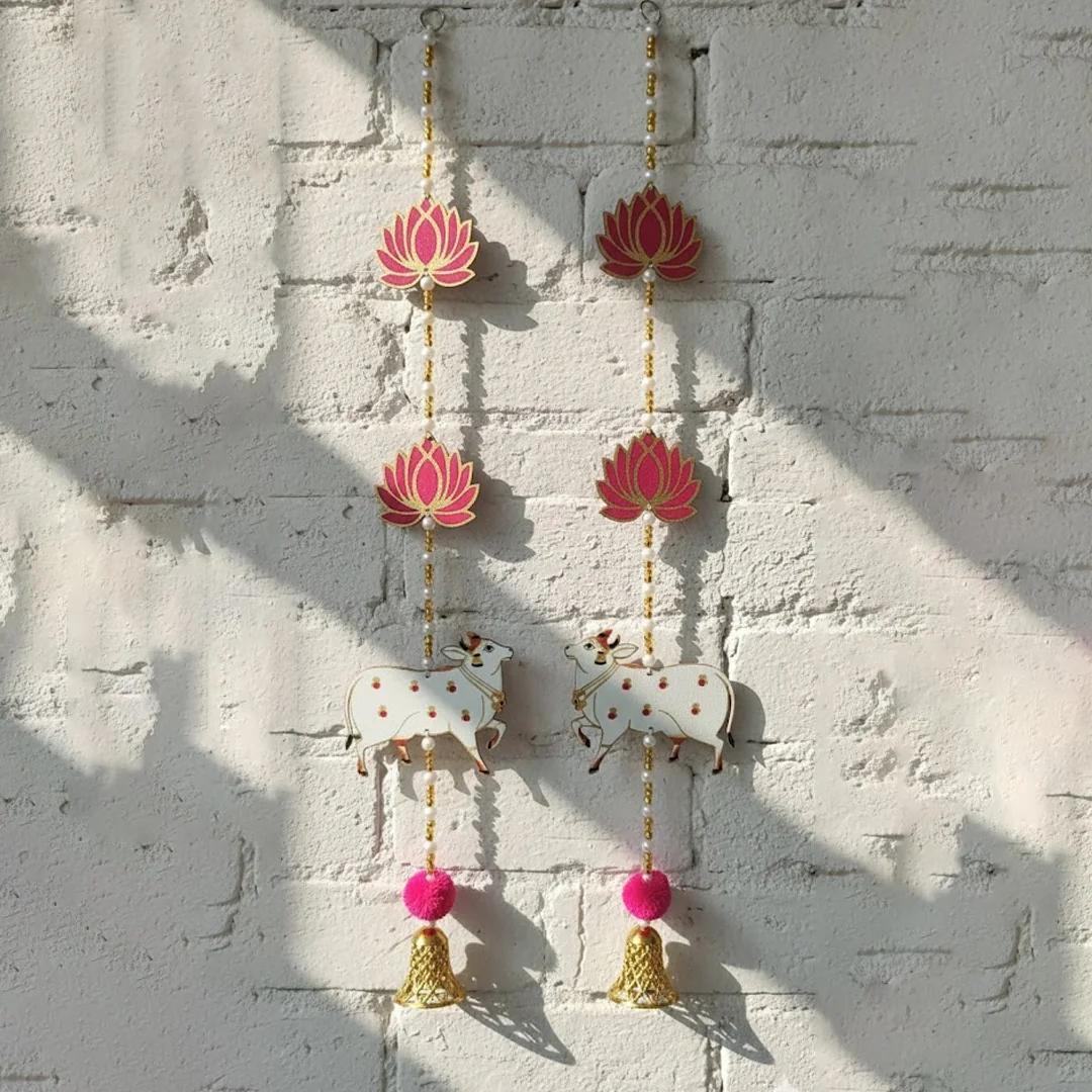 VPH Gift Store Flower Lotas with Cow Hanging Strings for Pooja & Festive Decoration